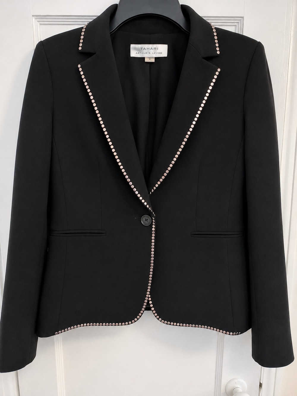 Tahari Arthur S. Levine Black Studded Trim Blazer Jacket Size 6